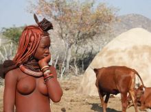 Chica Himba. Namibia.: Namibia